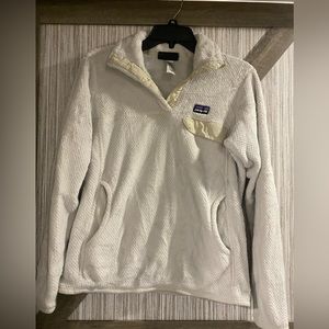 Womens Patagonia pullover